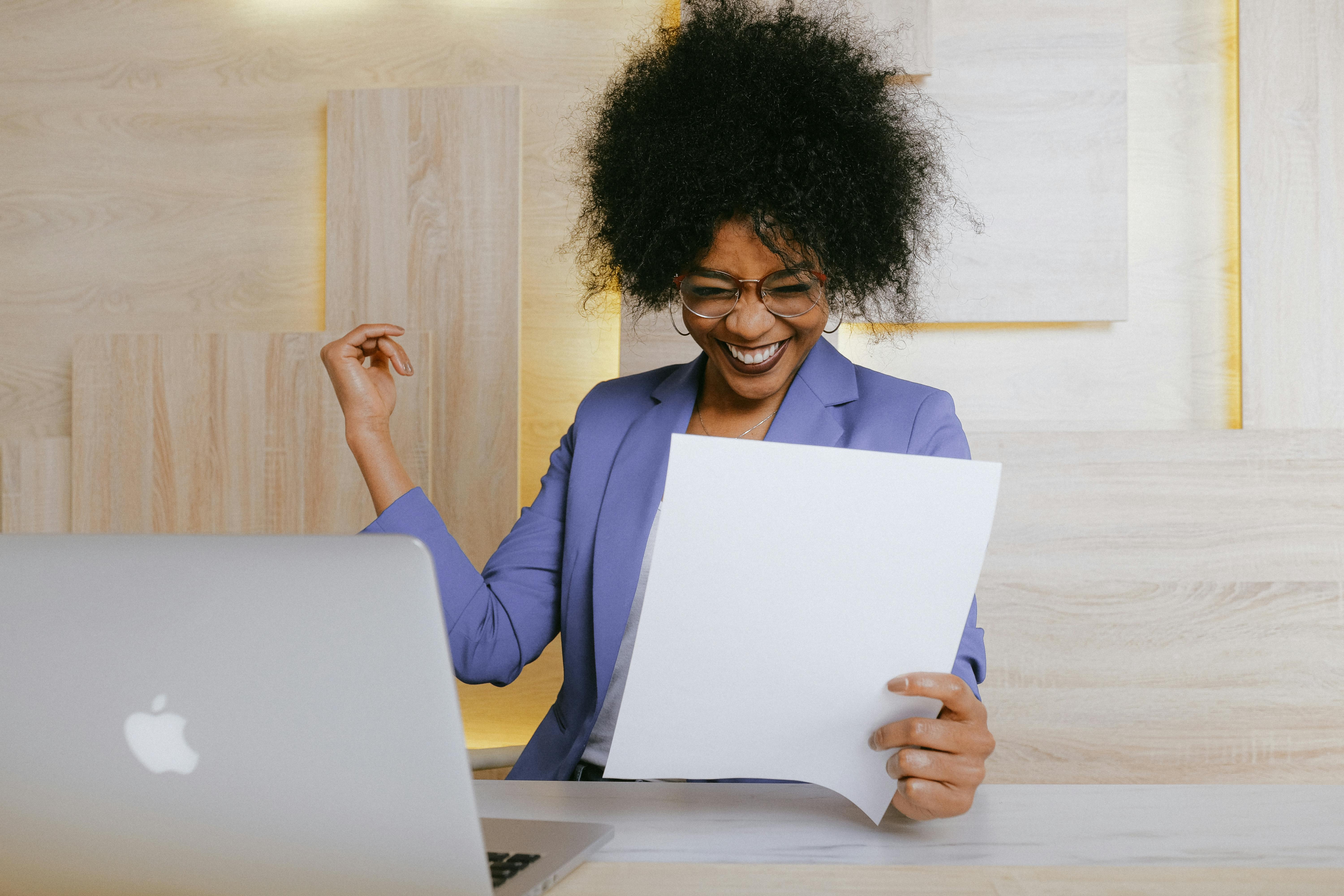 Happy woman | Source: Pexels