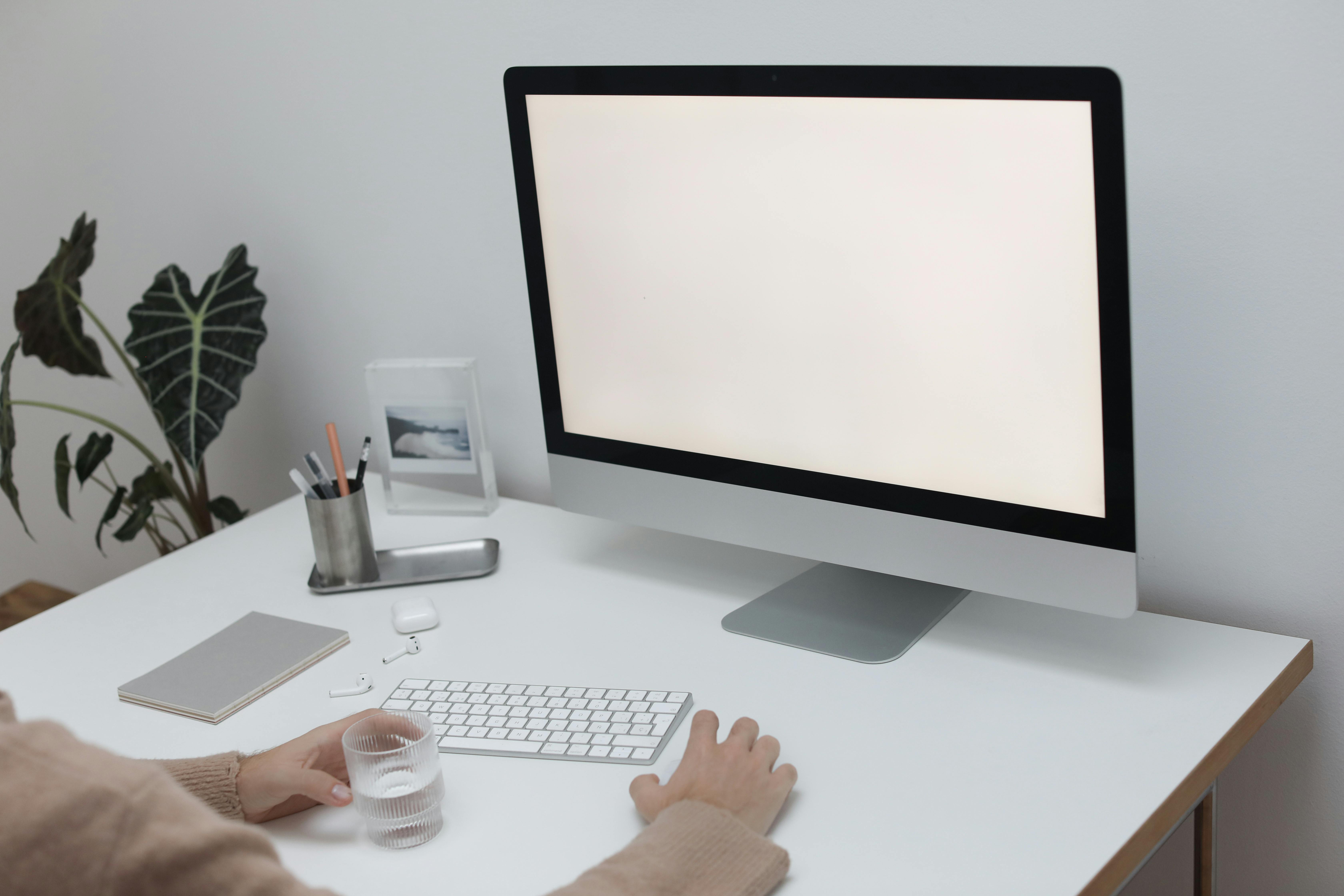 Computer on a desk | Source: Pexels