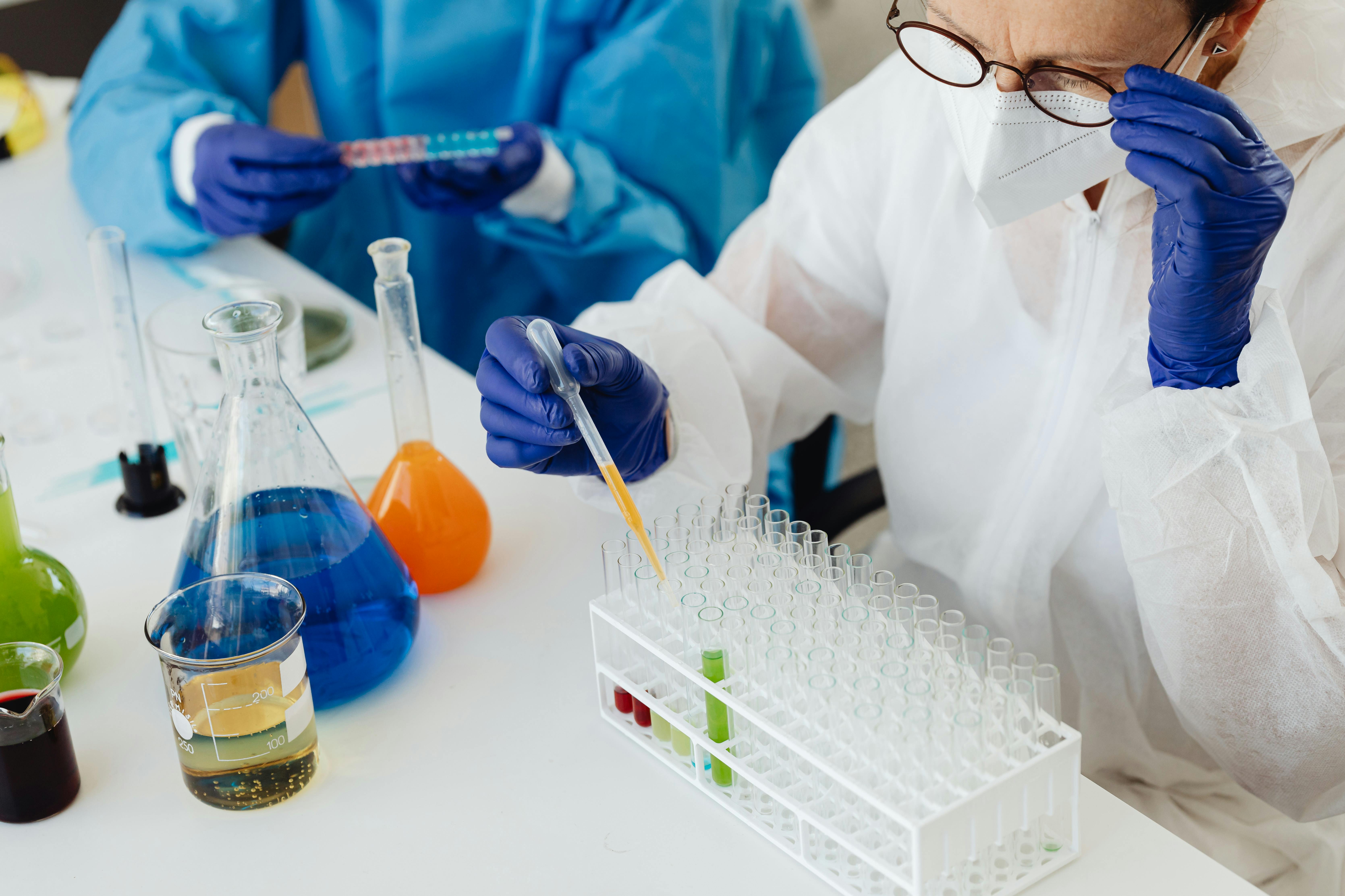People in a laboratory | Source: Pexels